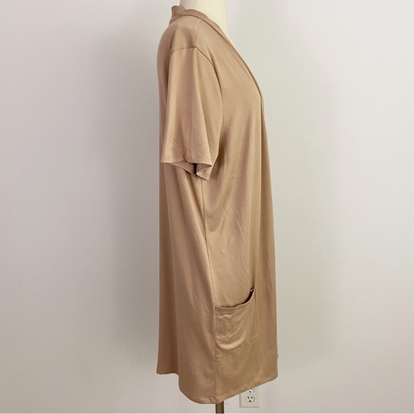 You & Me Short Sleeve Open Front Cardigan w/Pockets Women’s Plus 1X in Camel - Picture 7 of 11